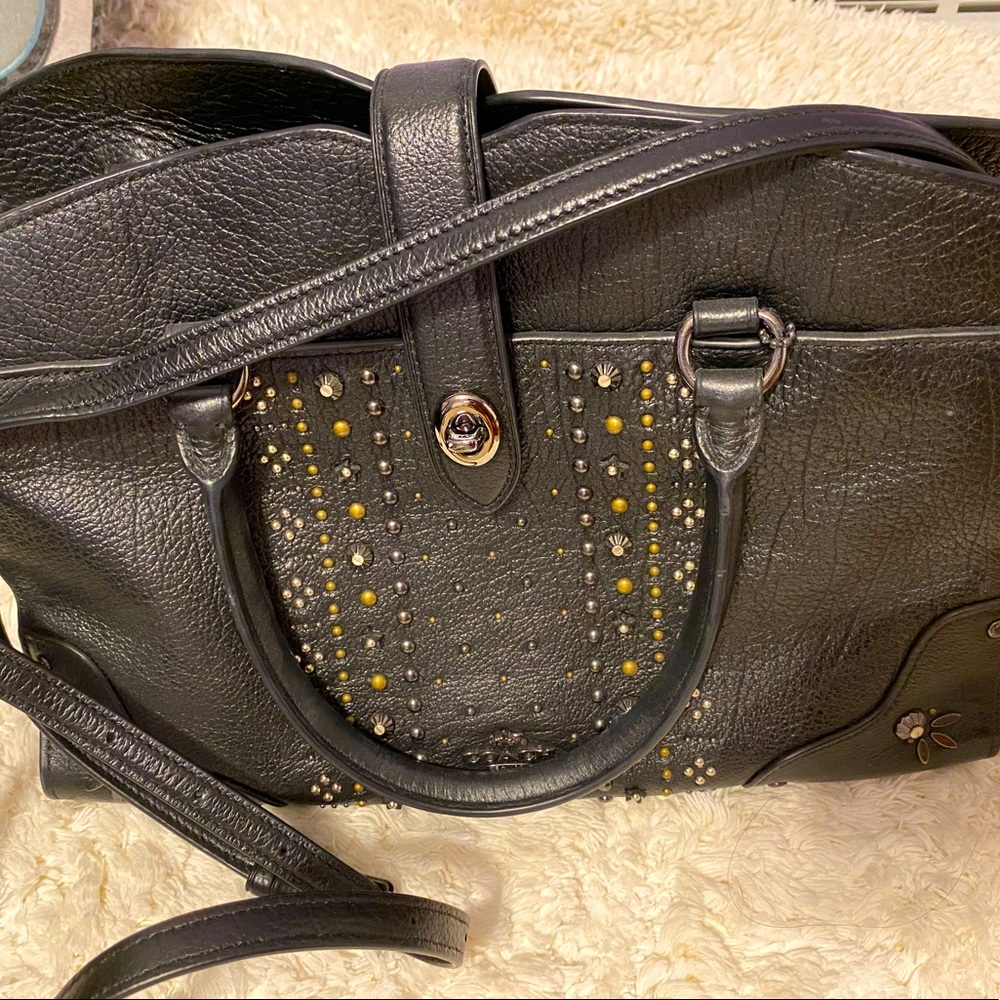 Coach (barely used)Black Shoulder Bag 🖤